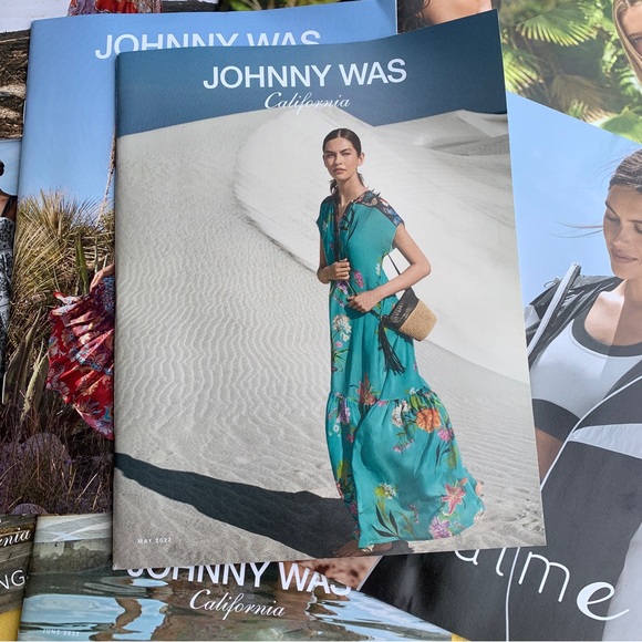 JOHNNY WAS catalog collection 2021-2023 12 magazines paper reading fashion OS - Picture 5 of 16